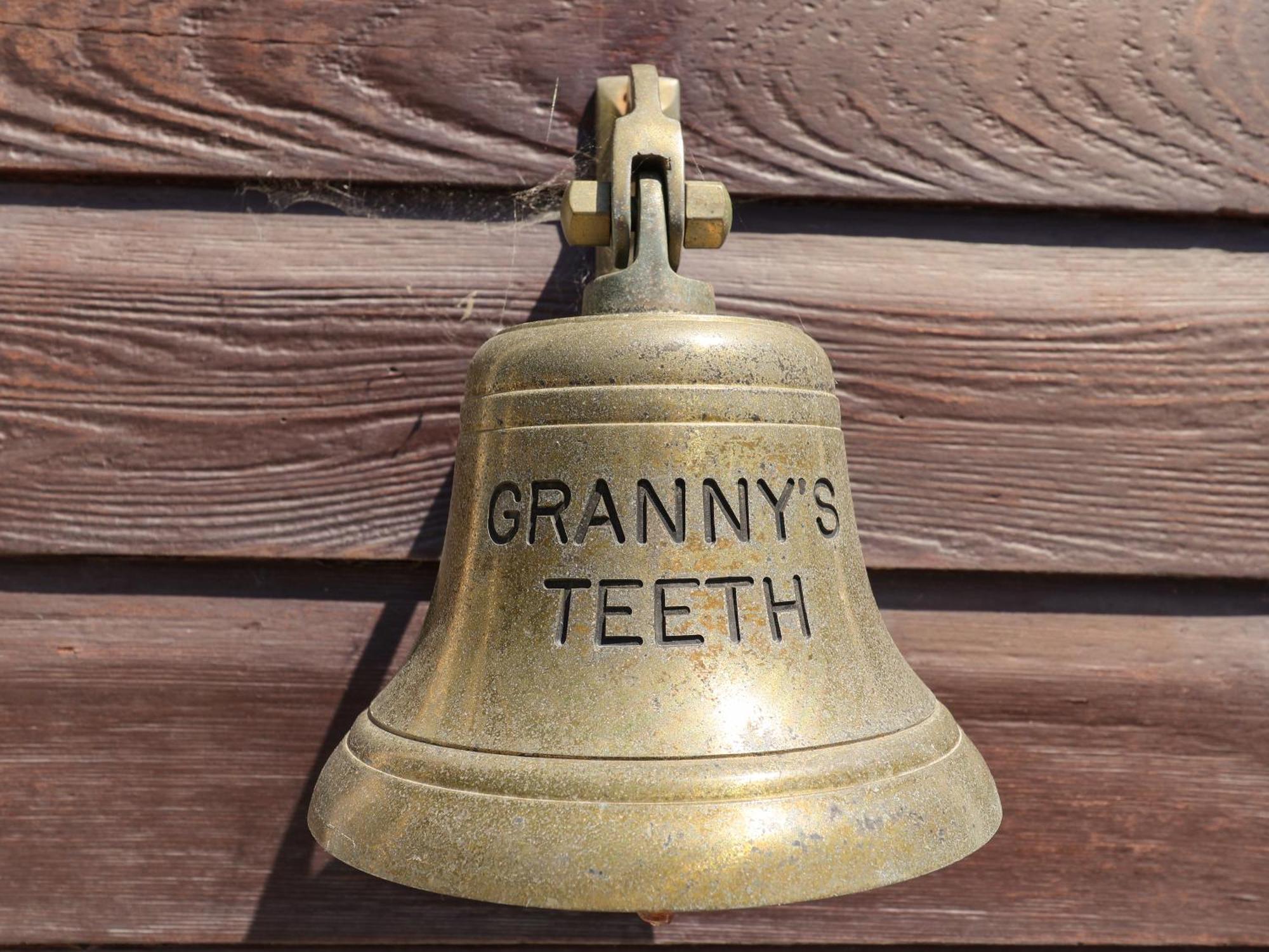 Granny'S Teeth Villa Lyme Regis Exterior foto